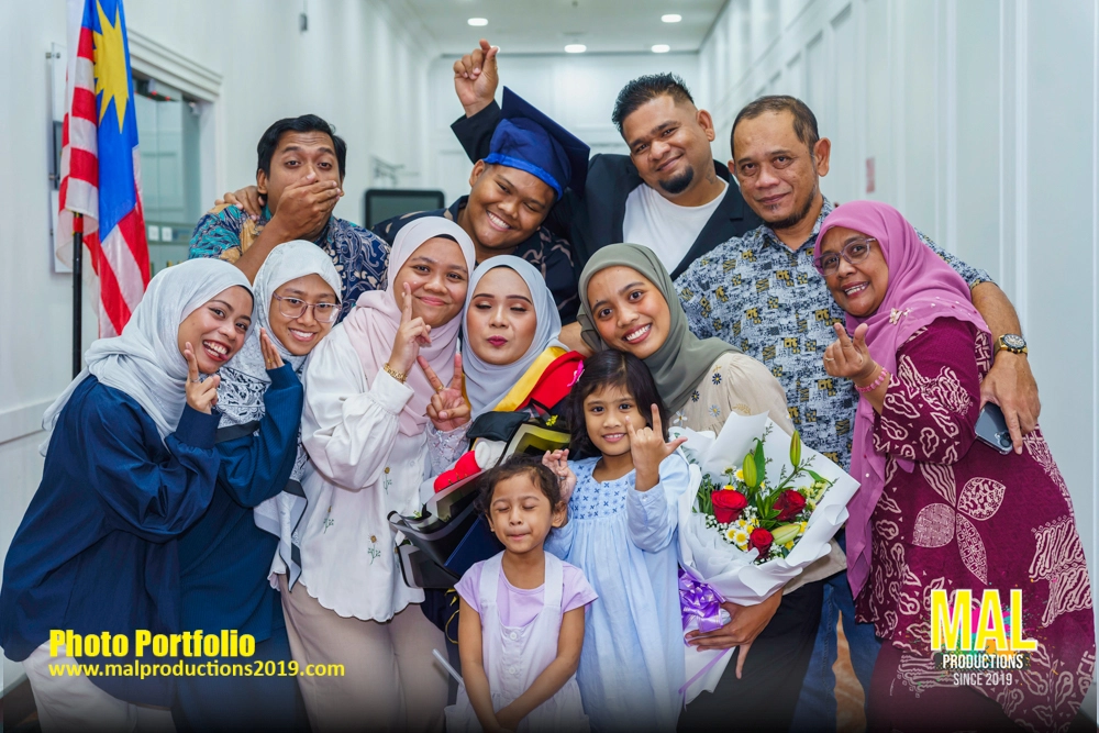 Gaduation Convocation PWTC Portfolio MAL 2019 -9.webp